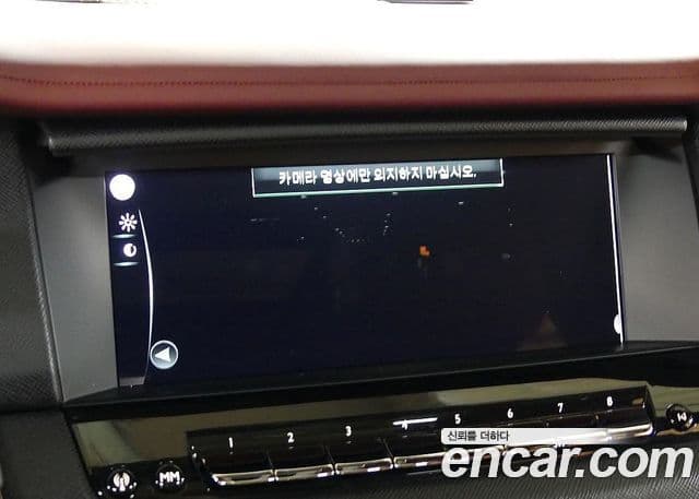 Rolls-Royce Cullinan 6.7 V12 чёрный эмблема, badge, 2023 15