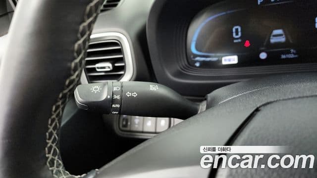 Hyundai Venue Premium, 2023 18