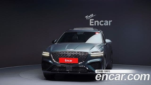 Genesis GV70, 2021 3