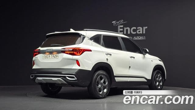 Kia Seltos Trendy, 2023 2