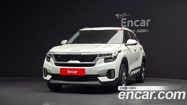 Kia Seltos Trendy, 2023 3