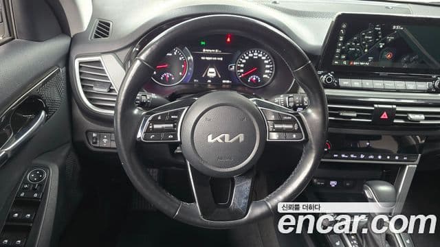 Kia Seltos Trendy, 2023 13