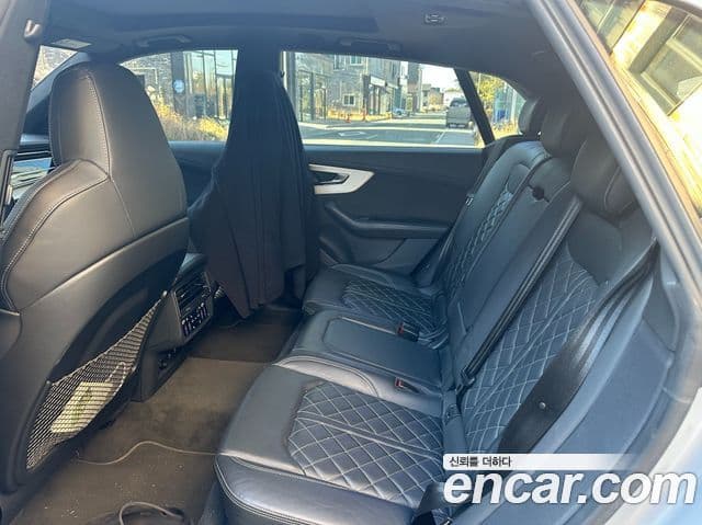 Audi Q8 (4M) Premium, 2021 9