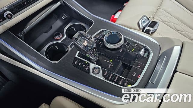 BMW X7 (G07) xDrive 40i Design Pure Excellence 7인승, 2021 9