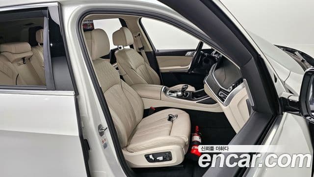 BMW X7 (G07) xDrive 40i Design Pure Excellence 7인승, 2021 12