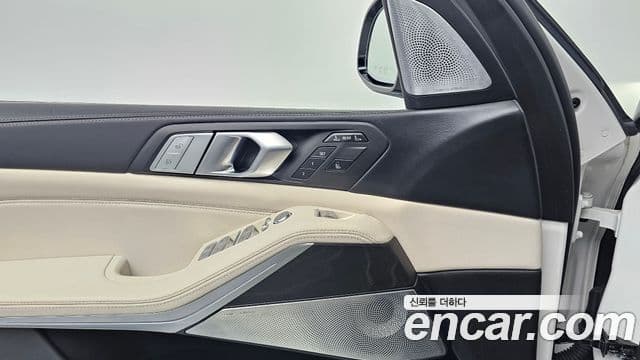 BMW X7 (G07) xDrive 40i Design Pure Excellence 7인승, 2021 15