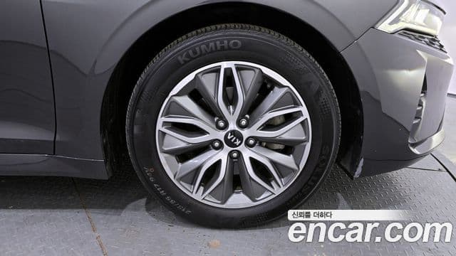 Kia K5 гибрид 3세대 Noblesse, 2020 все фото