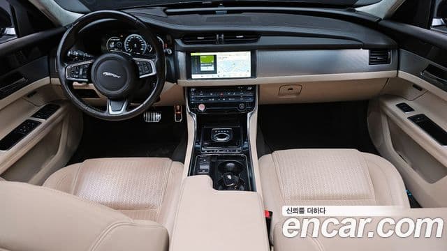 Jaguar XF (X260) 20d Prestige AWD, 2019 7