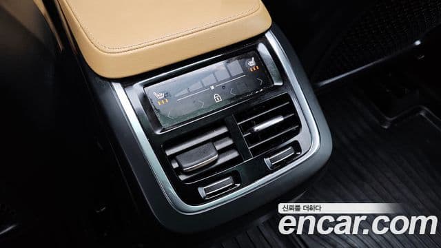 Volvo XC90 2세대 B6 Inscription, 2021 18
