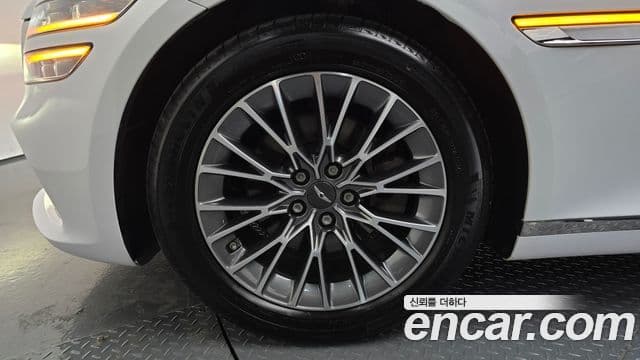 Genesis G80 (RG3), 2022 все фото