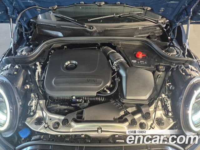 Mini Cooper S 4세대 JCW, 2025 6