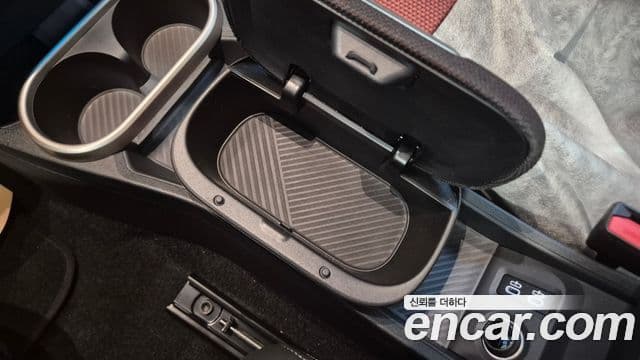 Mini Cooper S 4세대 JCW, 2025 13