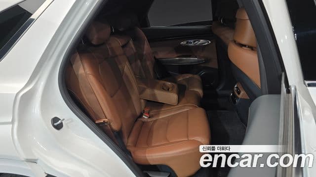 Genesis GV70, 2023 12