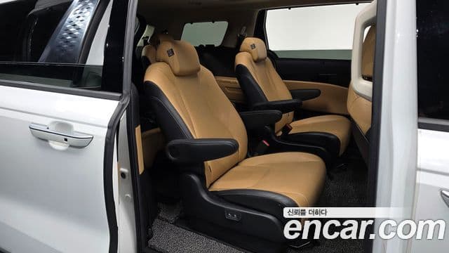 Kia Carnival 4세대 Noblesse, 2021 11