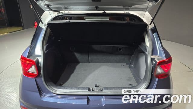 Hyundai Venue Premium, 2023 20