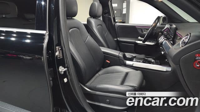 Mercedes-Benz GLB-класс X247 GLB220, 2021 10