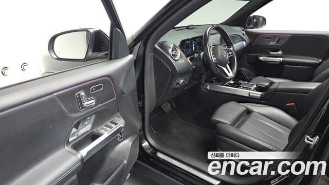 Mercedes-Benz GLB-класс X247 GLB220, 2021 12