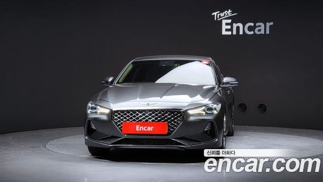 Genesis G70 Elite, 2019 1