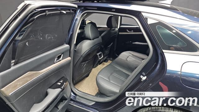 Kia K5 гибрид 3세대 Noblesse, 2023 13