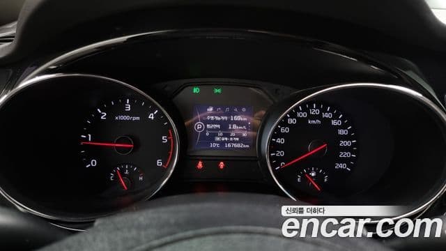 Kia All New Carnival Noblesse, 2016 8