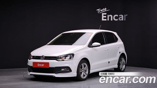 Volkswagen 폴로 5세대, 2013 1