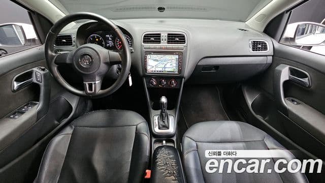 Volkswagen 폴로 5세대, 2013 7