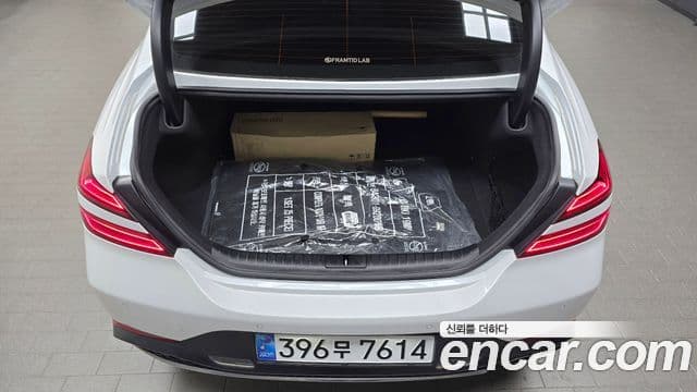 Genesis The / новый New G70, 2022 20