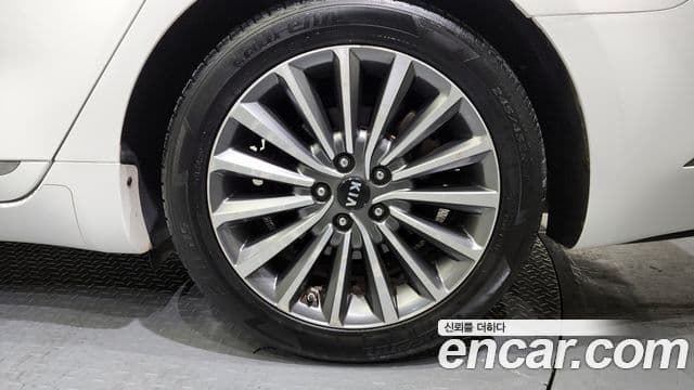 Kia All New K7 3.0 LPI Prestige (арендный автомобиль), 2016 все фото