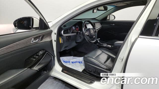 Kia All New K7 3.0 LPI Prestige (арендный автомобиль), 2016 10