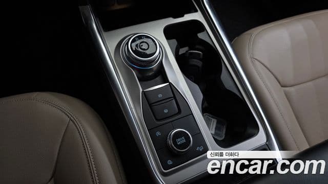 Ford Explorer 6세대 2.3 Limited 4WD, 2023 9