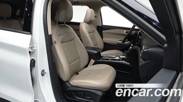 Ford Explorer 6세대 2.3 Limited 4WD, 2023 10