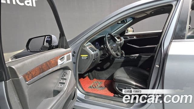 Hyundai Genesis DH Modern, 2016 10