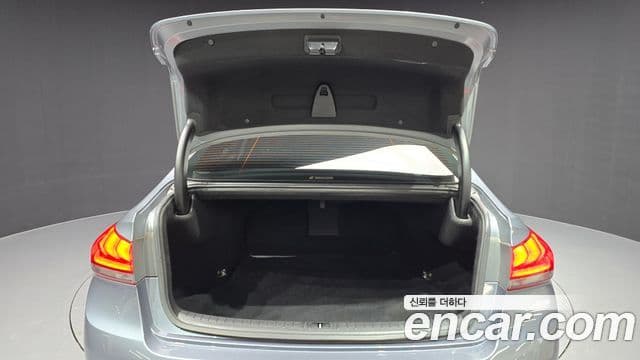 Hyundai Genesis DH Modern, 2016 20