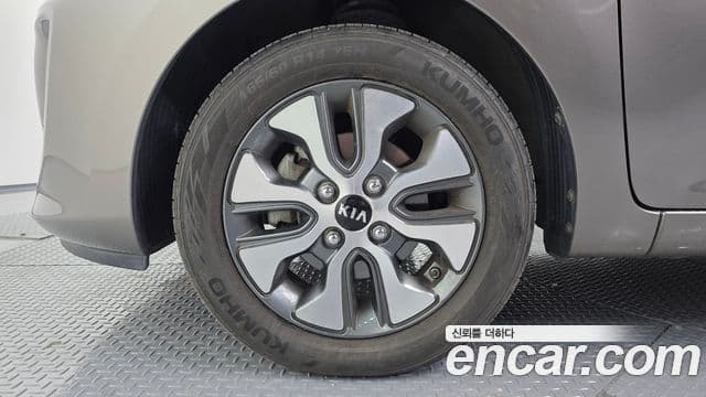 Kia The / новый New Morning Luxury, 2016 все фото