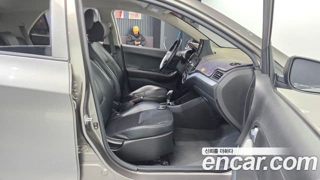 Kia The / новый New Morning Luxury, 2016 10