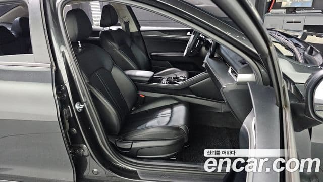 Kia K5 3세대 Prestige, 2021 13