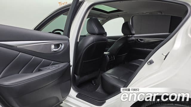Infiniti Q50 Premium, 2015 17