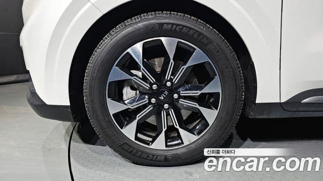 Kia Carnival 4세대 Signature, 2021 все фото