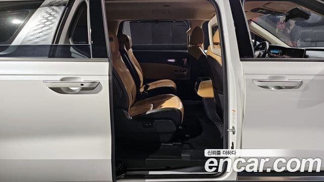 Kia Carnival 4세대 Signature, 2021 12