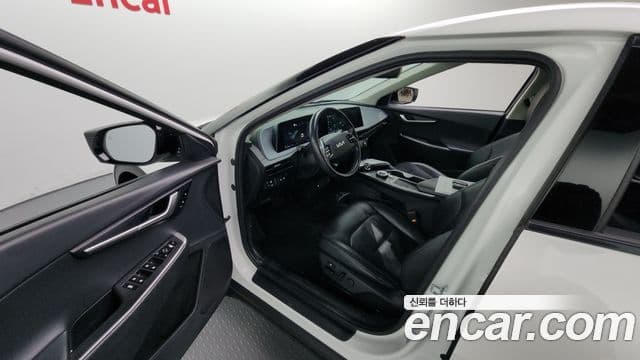 Kia EV6 Air, 2022 10