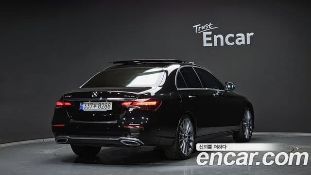 Mercedes-Benz E-класс W213 Exclusive, 2023 2