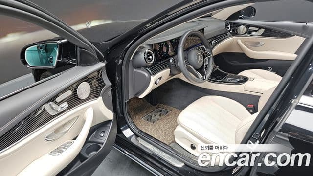 Mercedes-Benz E-класс W213 Exclusive, 2023 12