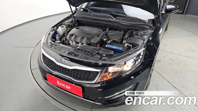 Kia K5 LPI Deluxe, 2011 6