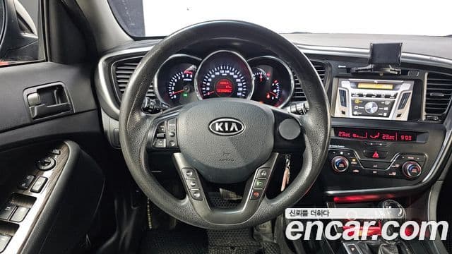 Kia K5 LPI Deluxe, 2011 16