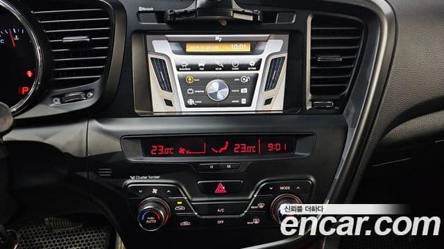 Kia K5 LPI Deluxe, 2011 18