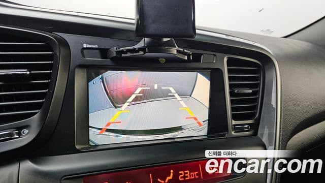 Kia K5 LPI Deluxe, 2011 19