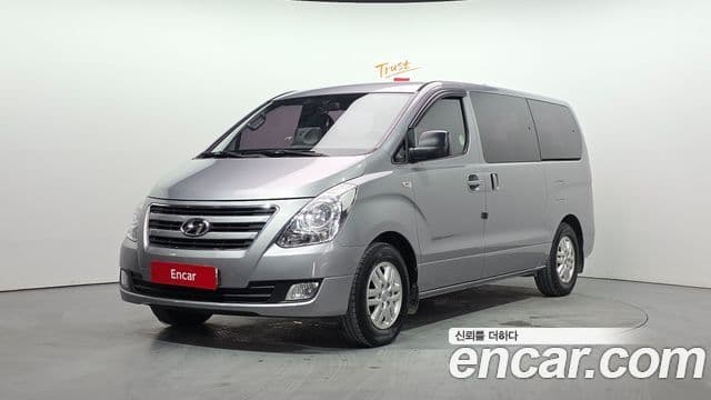 Hyundai Grand Starex Smart, 2017 1