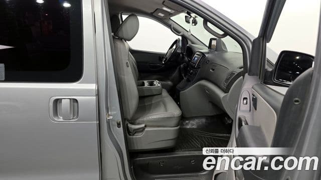 Hyundai Grand Starex Smart, 2017 11