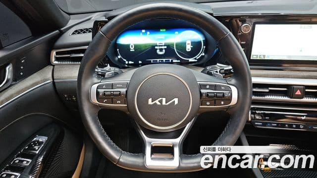 Kia K5 3세대 Signature, 2022 13