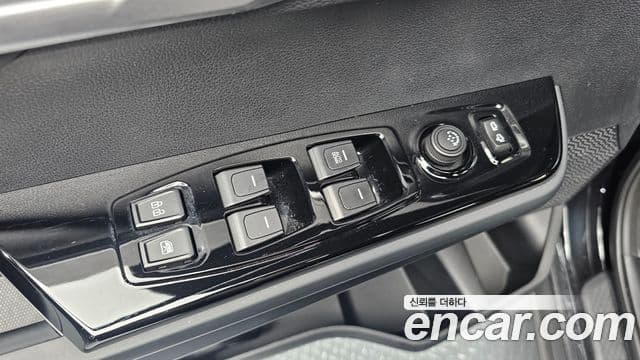 KG모빌리티(SsangYong) Torres T5, 2023 18